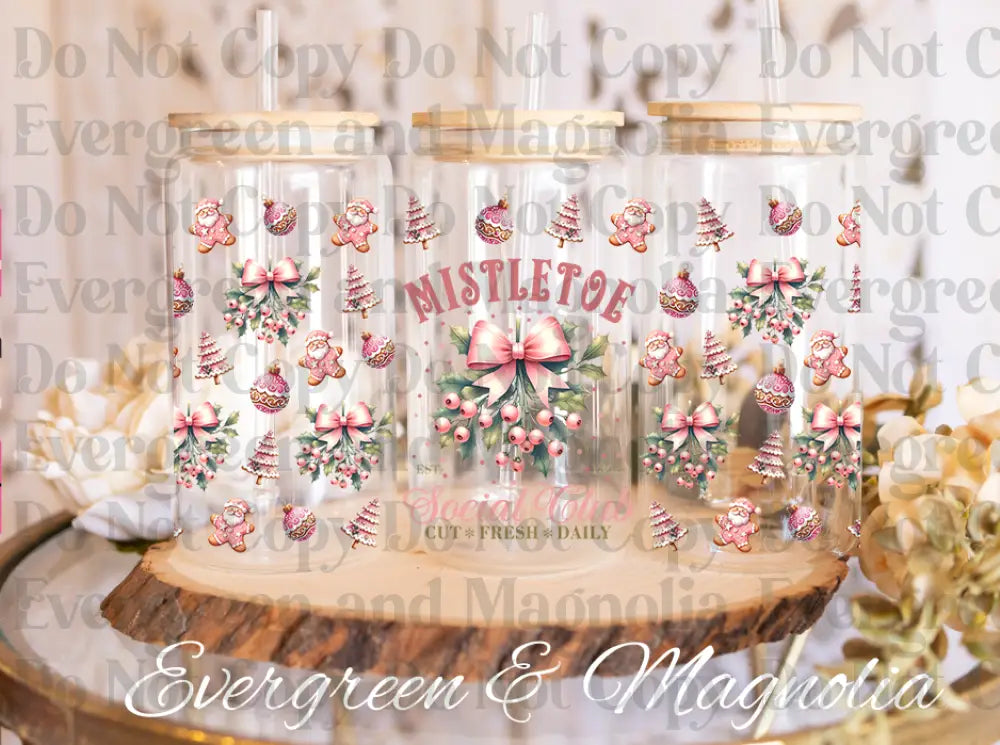 Mistletoe Social Club glass can