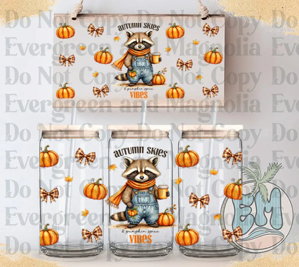 Autumn vibes raccoon